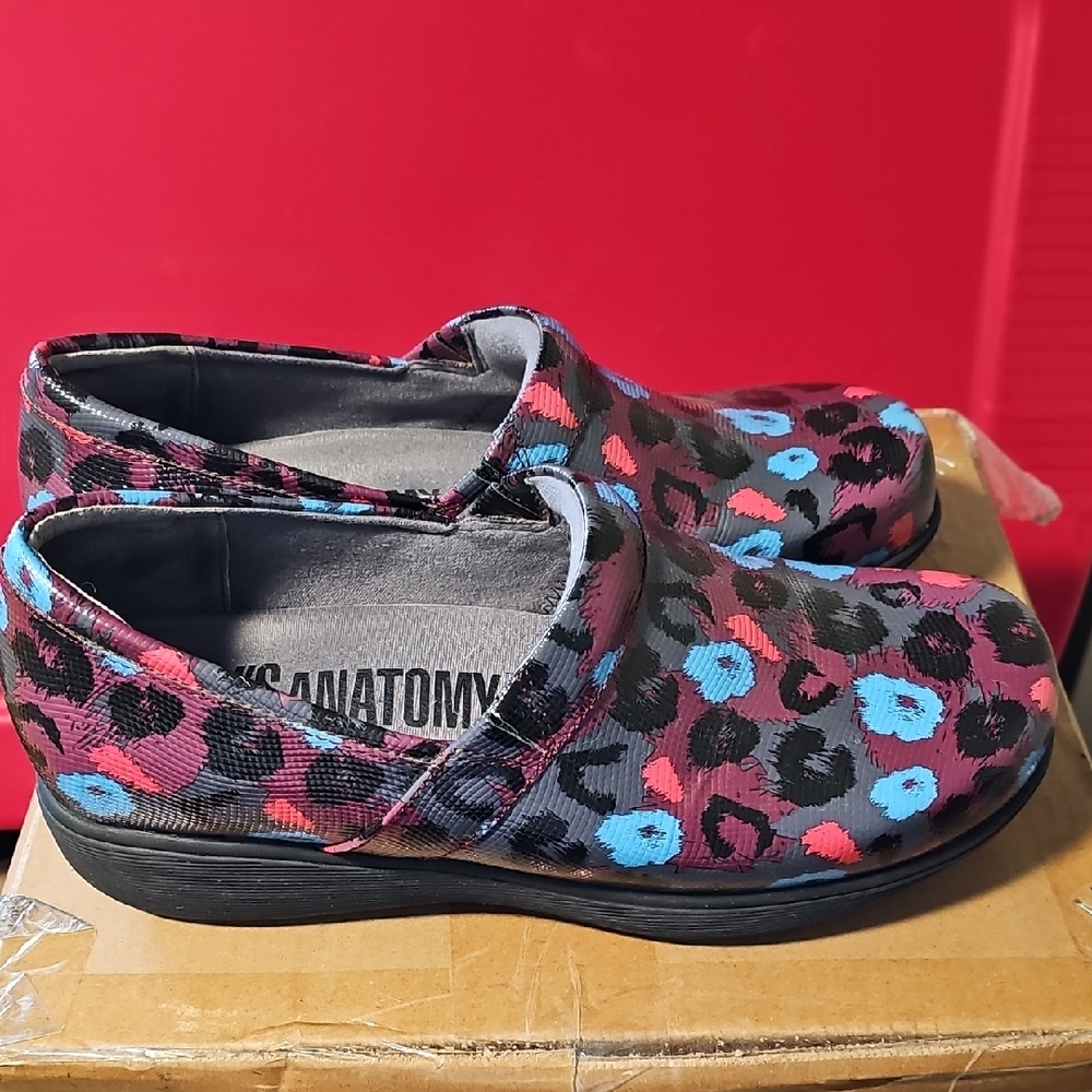 Colorful Leopard Print Slip-On Shoes